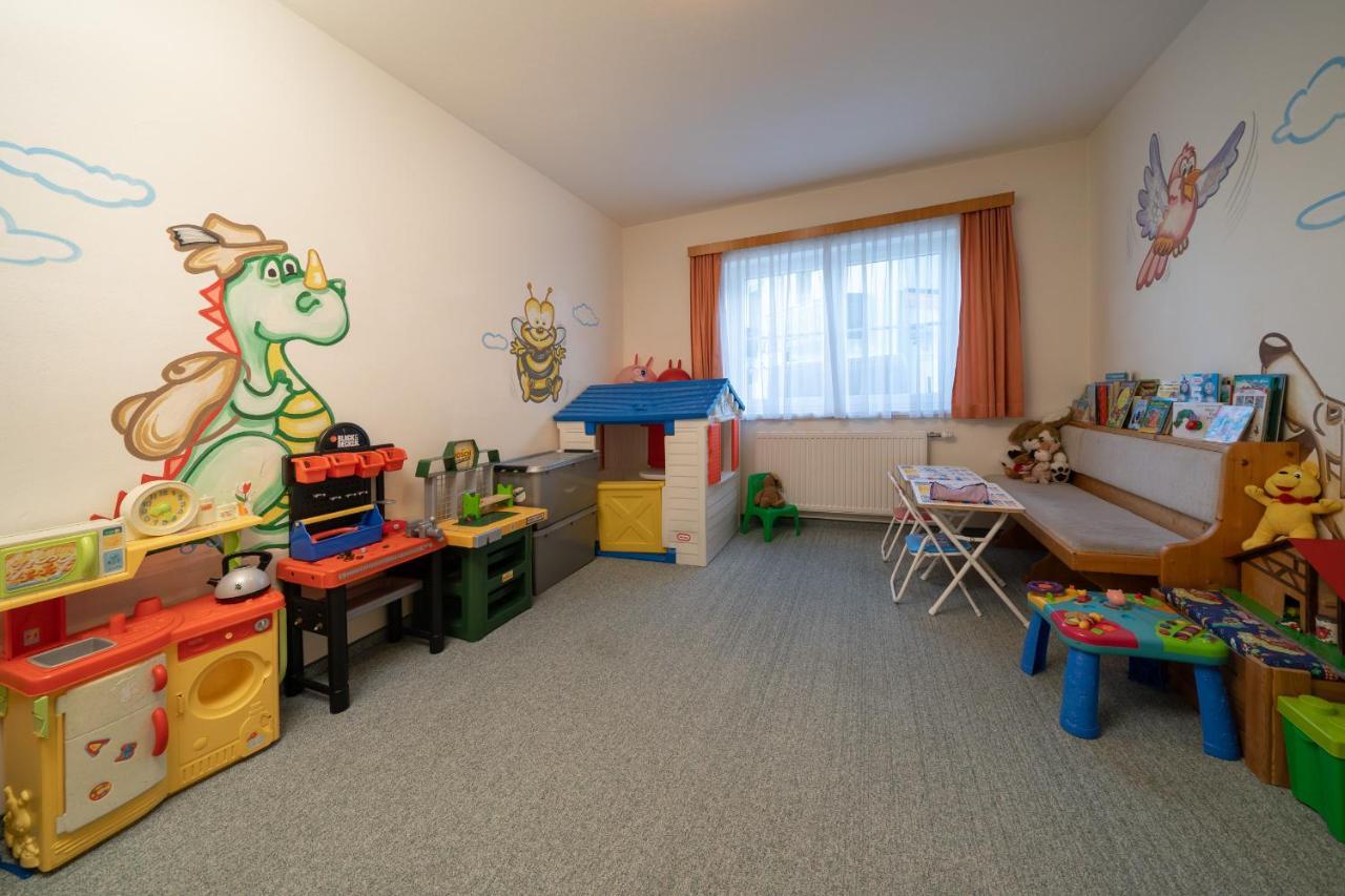 Hotel Tischlbergerhof Ramsau am Dachstein Eksteriør billede